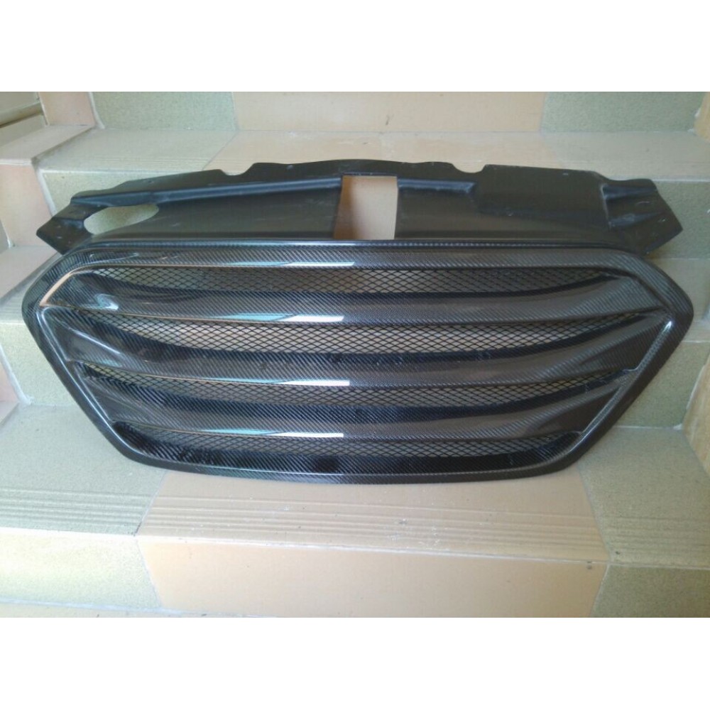 Карбон глянцевый решетка радиатора Hyundai ix35 2010-15 тюнинговая